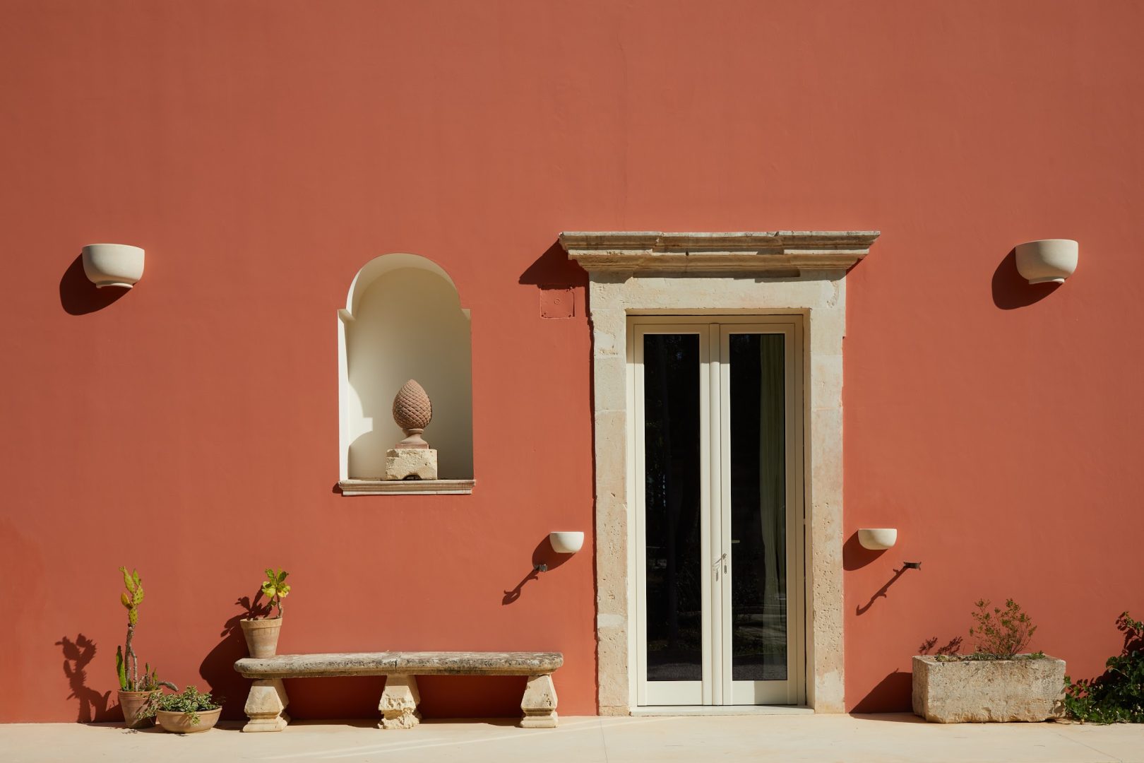 Petra Country House: Themed Rooms in Salento’s Heart